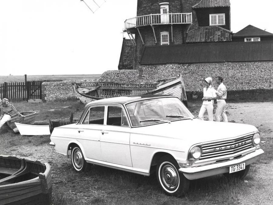  Vauxhall Cresta 4-Door Saloon 1962 года  (фото 1 из 3)